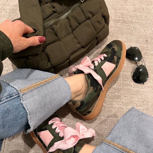 Camo Sneakers - Picture 3 of 3